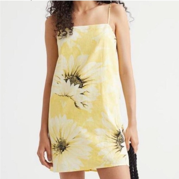 H and M mini shift dress spaghetti strap linen blend sunflower yellow size small - Picture 1 of 10